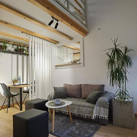 Zona Apartments 1 ซเรนยานิน ภายนอก รูปภาพ